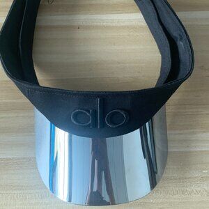 Alo Yoga Airlift Solar Visor Black